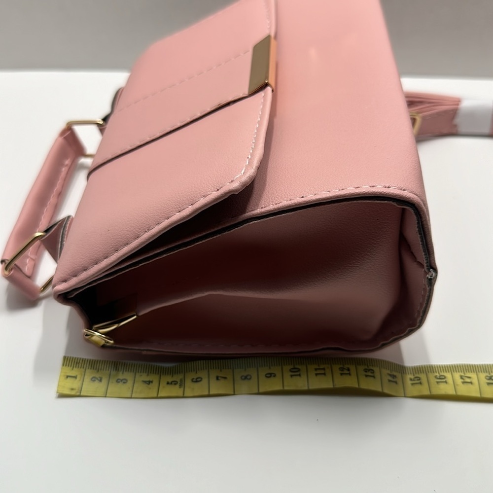 Retro, light, soft pink fashionable small flap crossbody bag - Picture 13 of 15